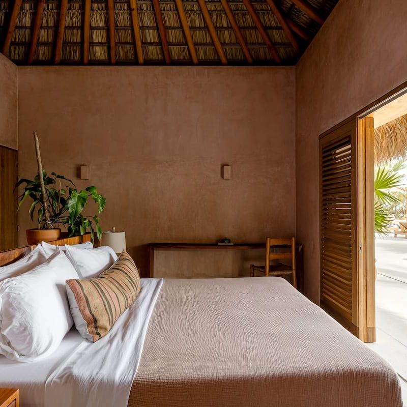 Beachfront Villa in Los Naranjos