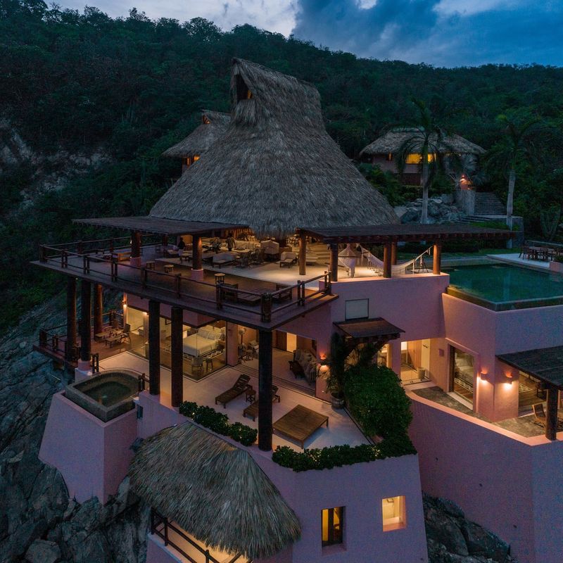 Villa in Zihuatanejo
