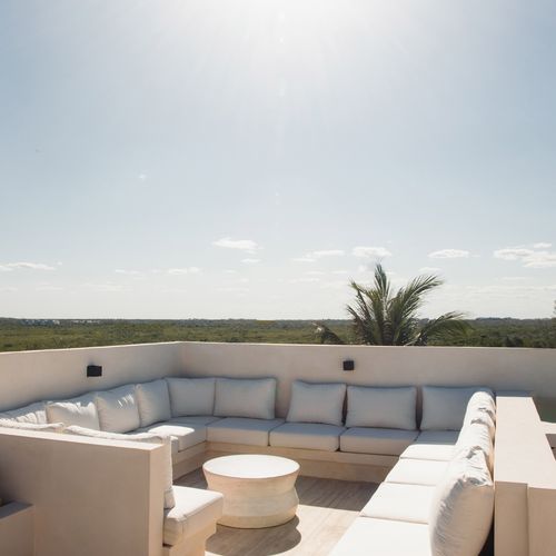 Designer Villa in Tulum Beach 