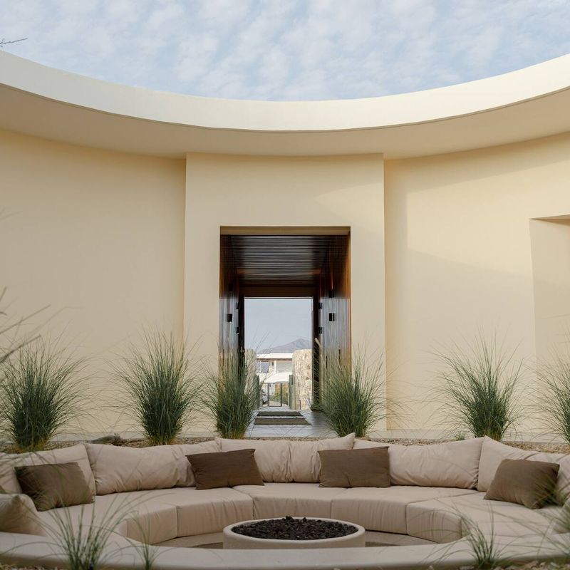 Beachfront Villa in La Ribera