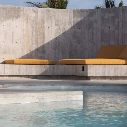 Brutalist Home in El Venado