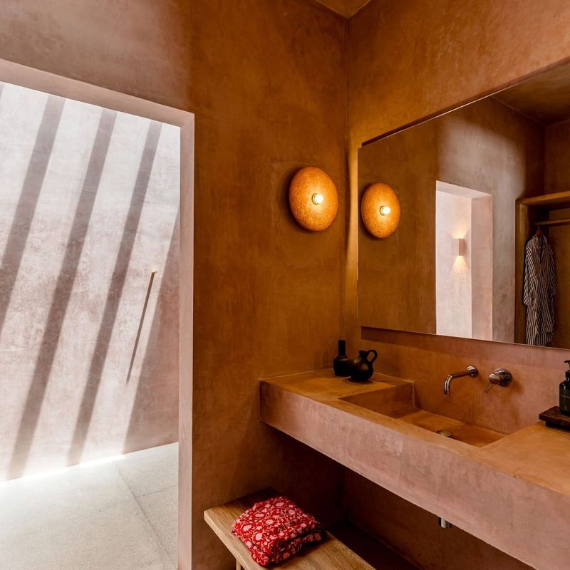 Beachfront Villa in Los Naranjos