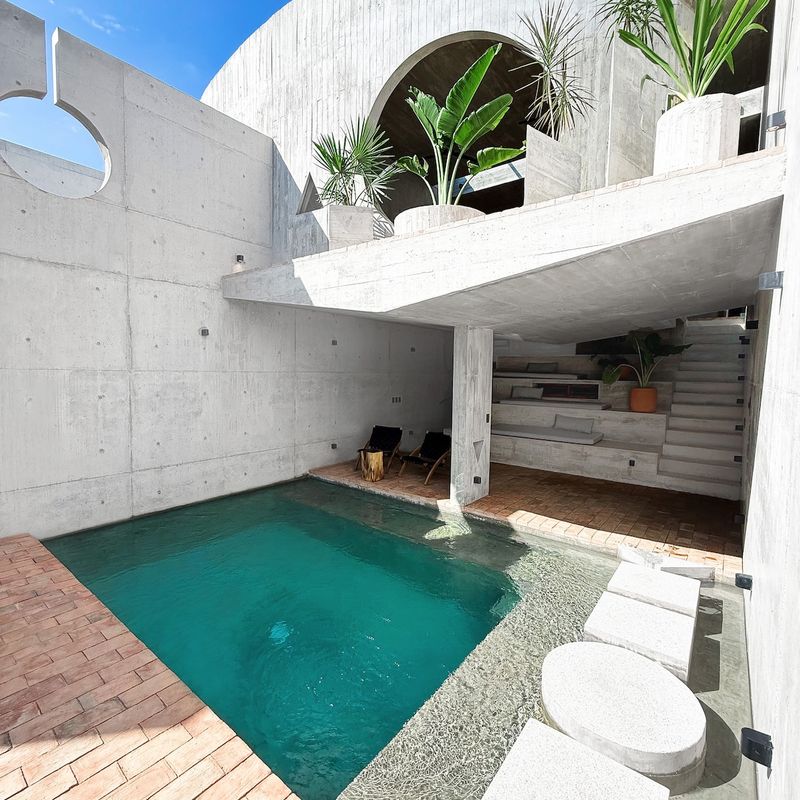 Brutalist Home in La Punta