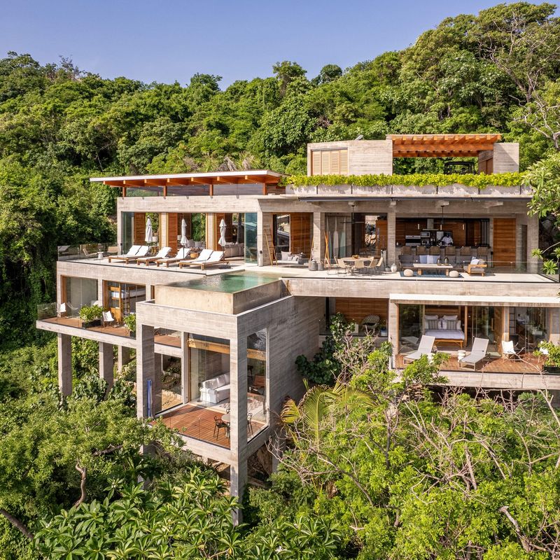 Villa in Zihuatanejo