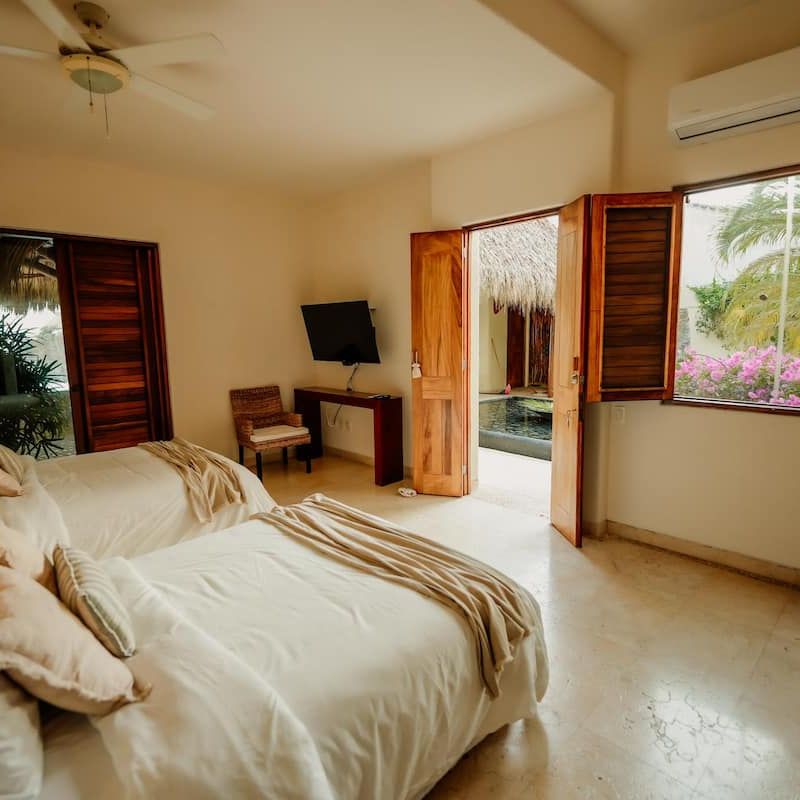 Villa in Bahia de Zihuatanejo 