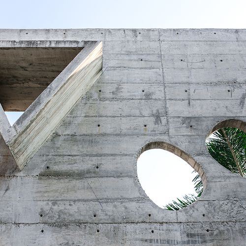 Brutalist Home in Zicatela