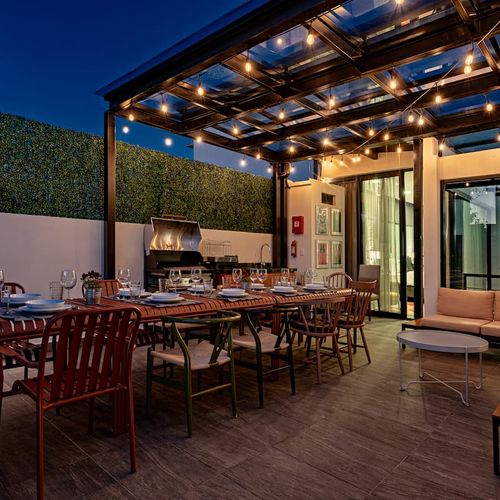 Row Home in Roma Sur