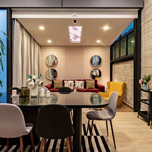 Row Home in Roma Sur