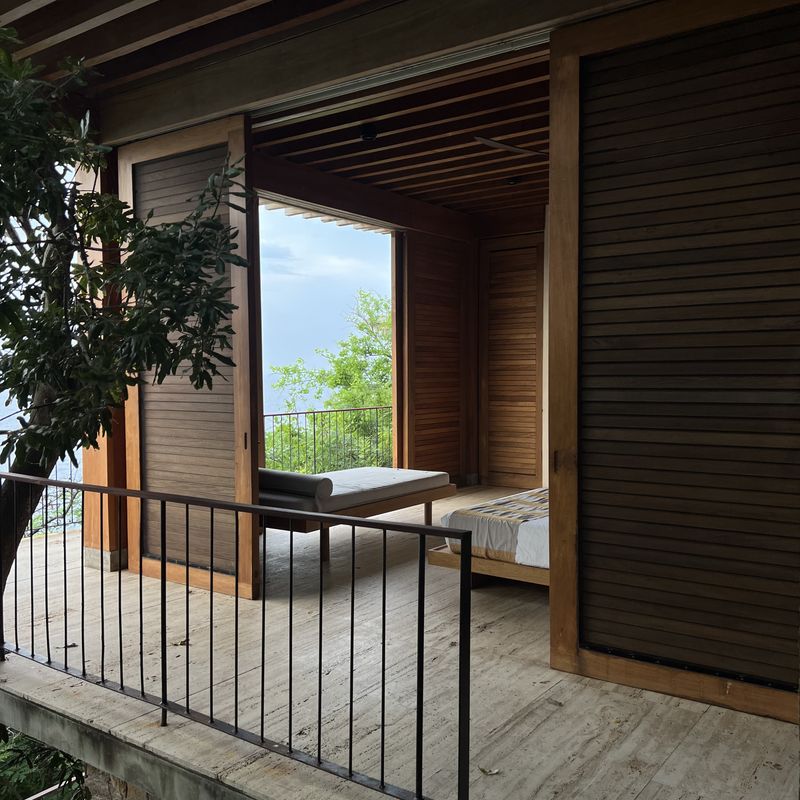 Cliffside Villa in Mazunte