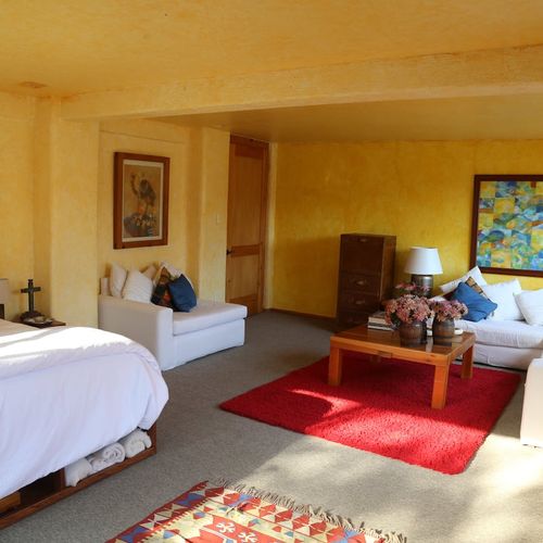 Countryside Home in Malinalco