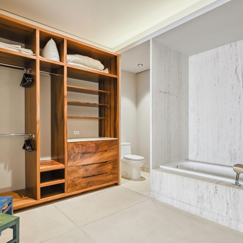 Oceanfront Villa in Paradise Coves