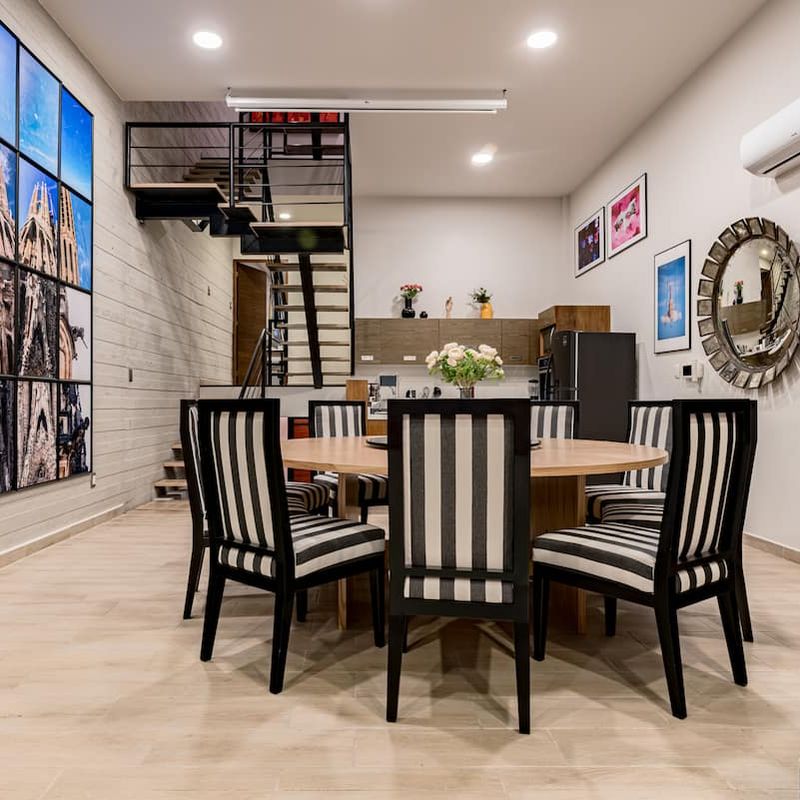 Row Home in Roma Sur