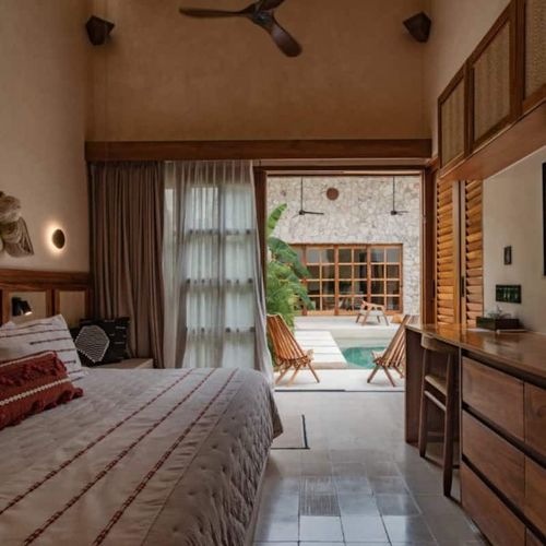 Home in Paseo de Montejo