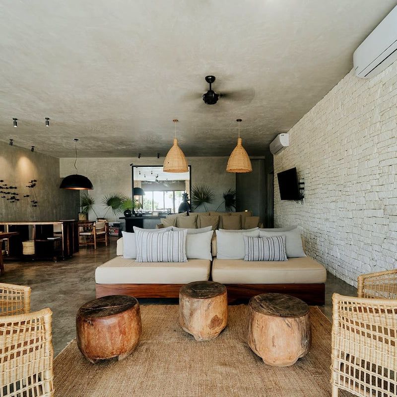 Beachfront Villa in Soliman Bay 