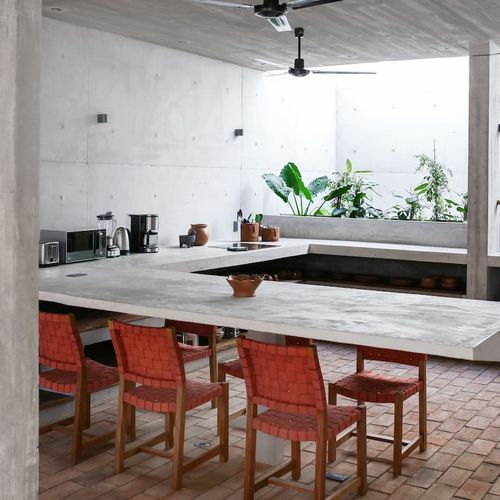 Brutalist Home in La Punta