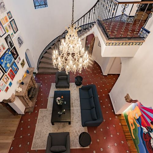 Large Home in Anzures