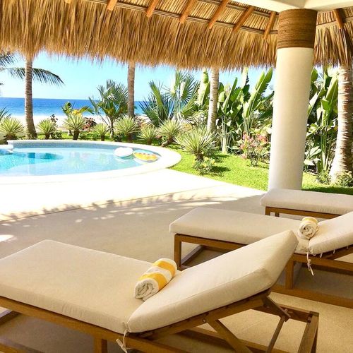 Beachfront Villa in La Barra