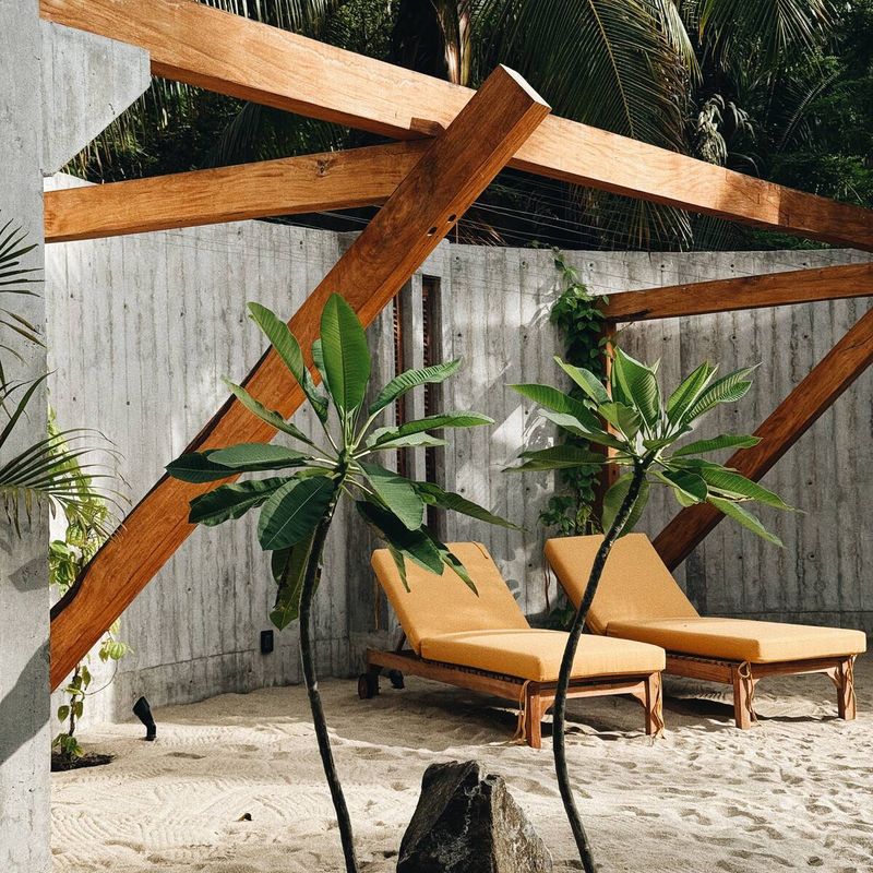 Brutalist Home in El Venado