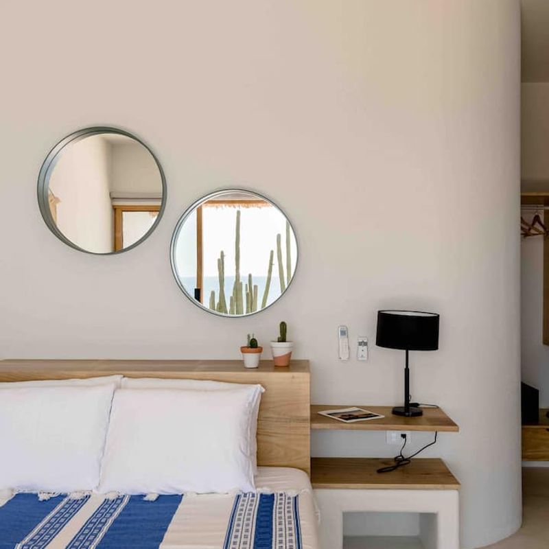 Cliffside Villa in Puerto Escondido