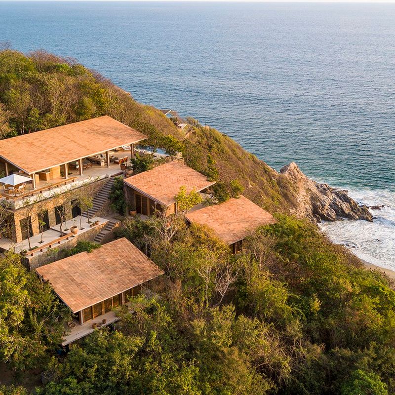 Cliffside Villa in Mazunte