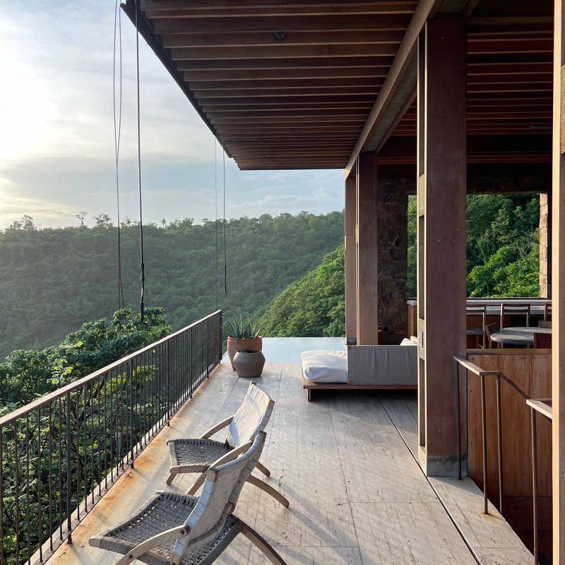 Cliffside Villa in Mazunte