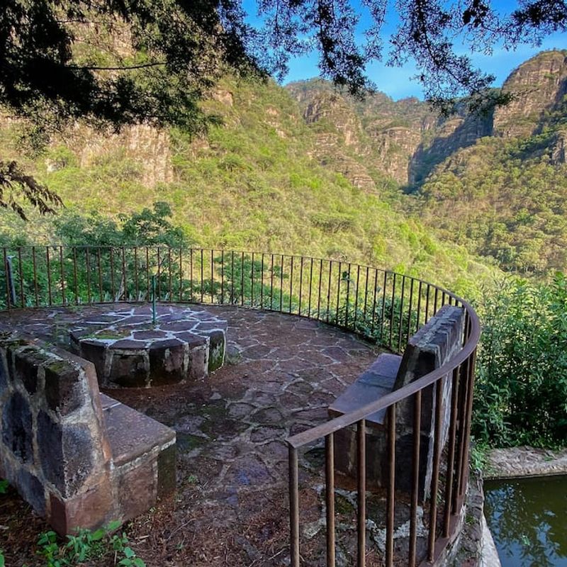 Countryside Home in Malinalco