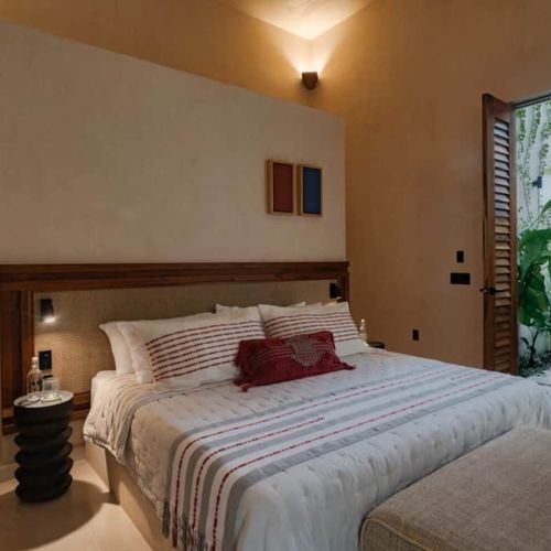 Home in Paseo de Montejo