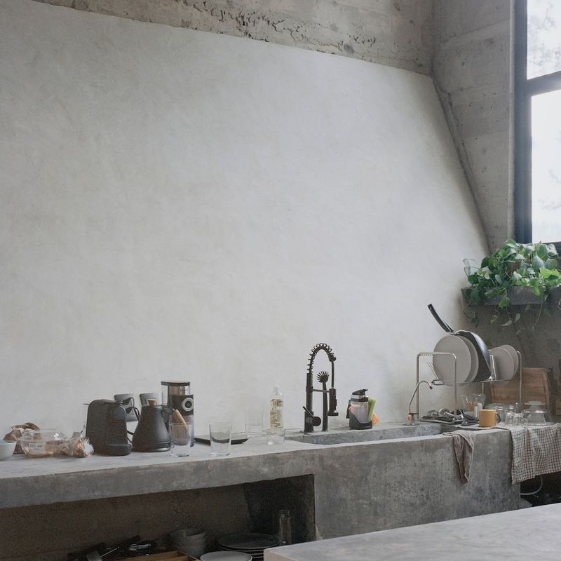 Brutalist Home in Mountains Outside CDMX