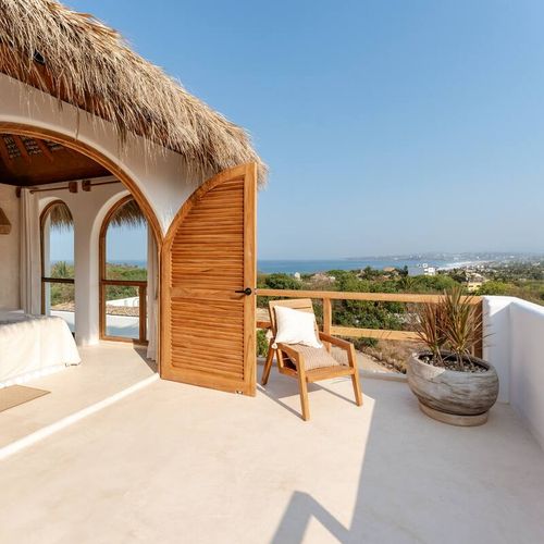 Tropical Home in Puerto Escondido