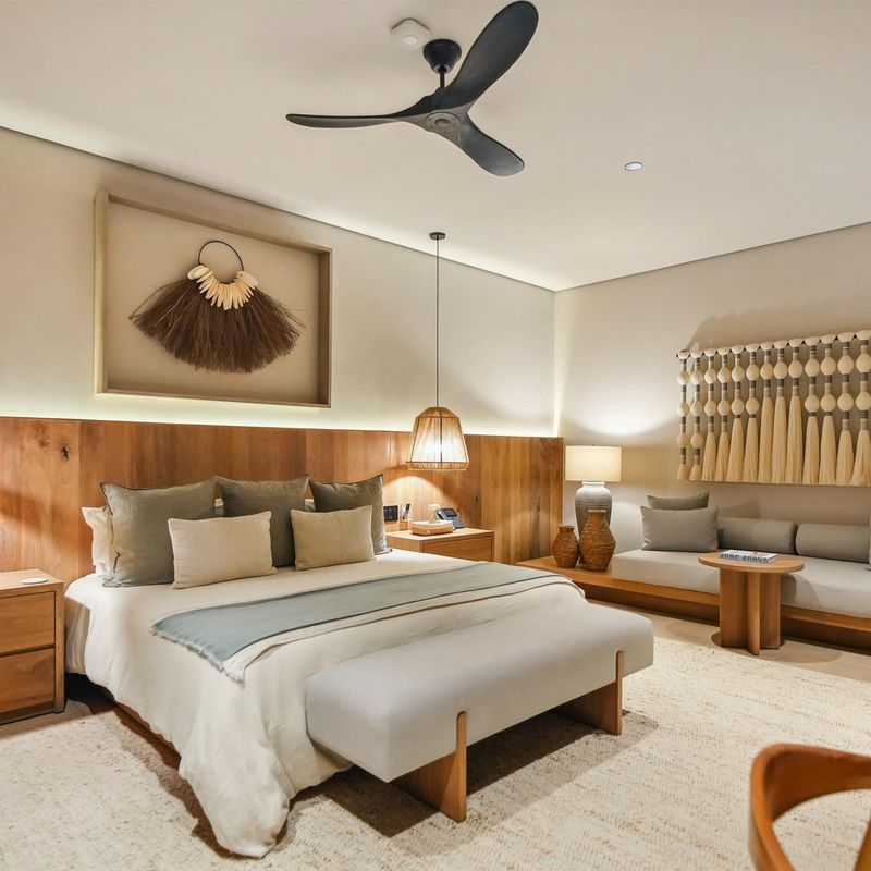 Oceanfront Villa in Paradise Coves