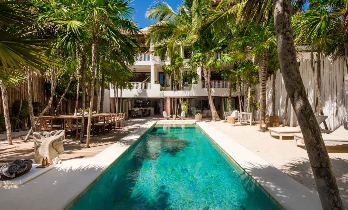 Villa in Soliman Bay 